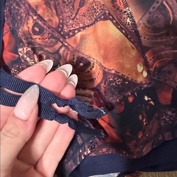 CALIA By Carrie Underwood 2 in 1 Printed Shorts Small - Picture 3 of 5